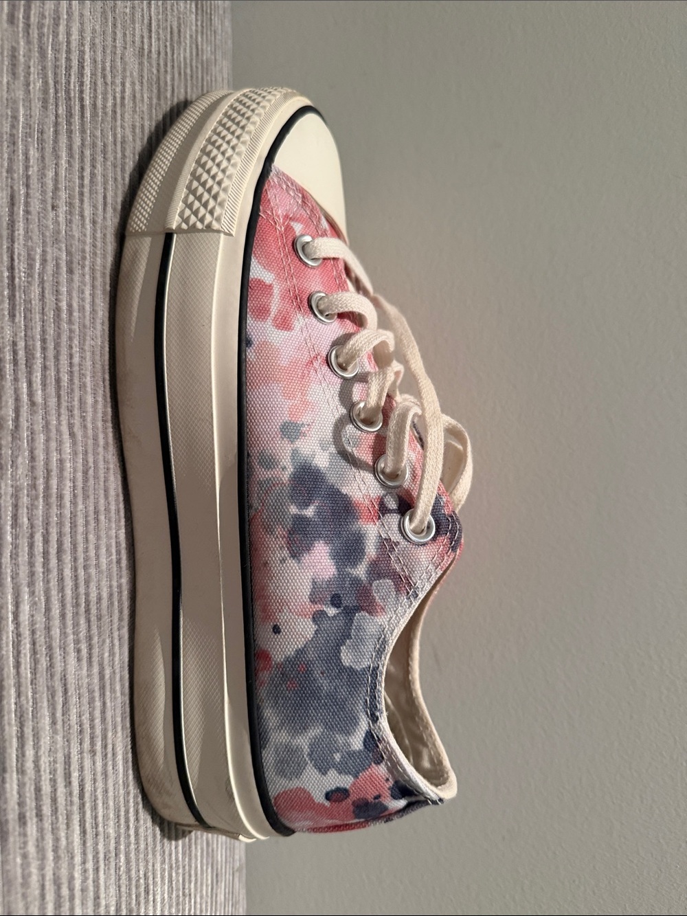 Converse Low-Top Platform Floral Canvas Sneaker in Pink and Gray
